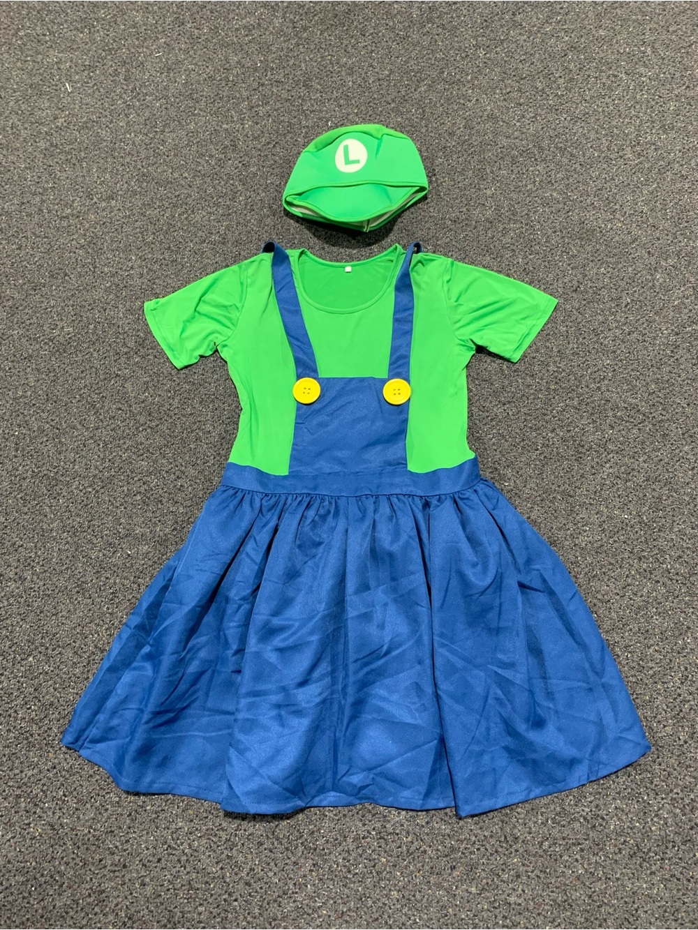 Super Mario Luigi womens size 2X costume dress and hat - like new
